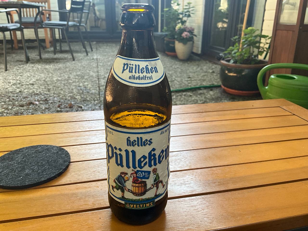 Veltins Helles Pülleken 0,0% alkoholfrei, Vorderetikett